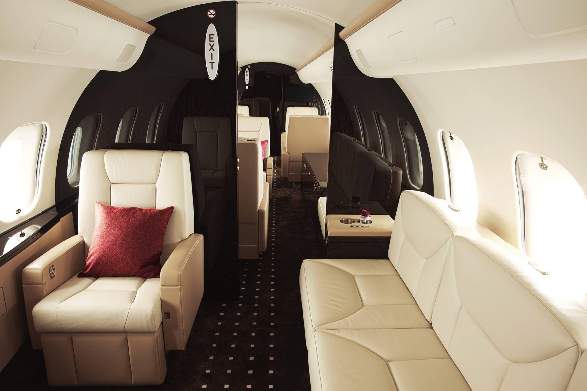 استكشاف طائرة Bombardier Global 5000